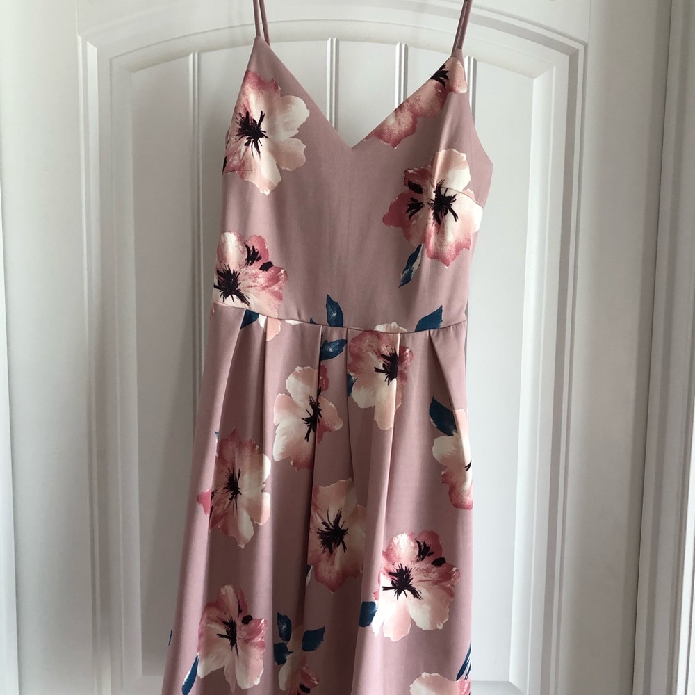 NEVER WORN!! Mauve Floral Dress